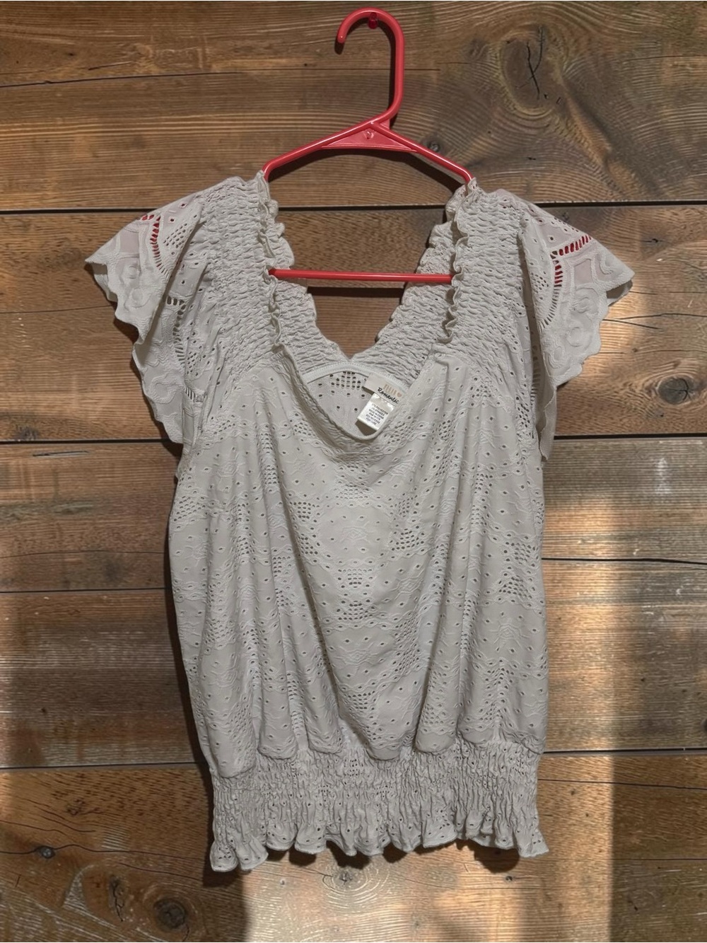 URBAN Romantics Light Gray Eyelet Flutter Sleeve Top